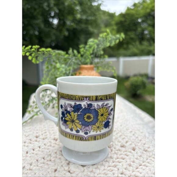 Other - Royal Crown Smug Mug Blue Yellow Flowers Pedestal Mug